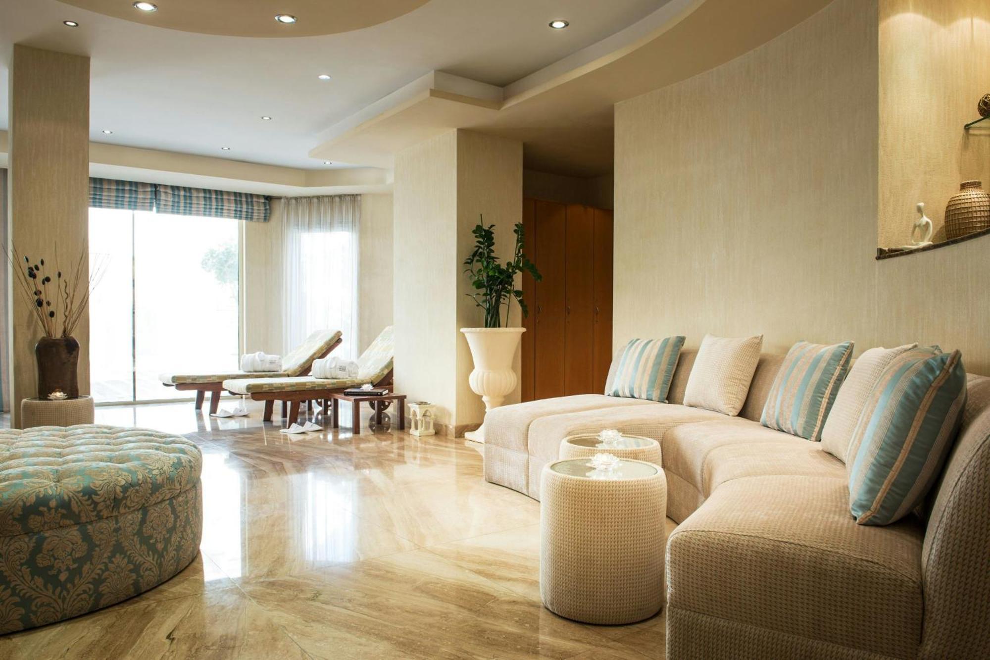 Le Meridien Dubai Hotel & Conference Centre Exterior foto