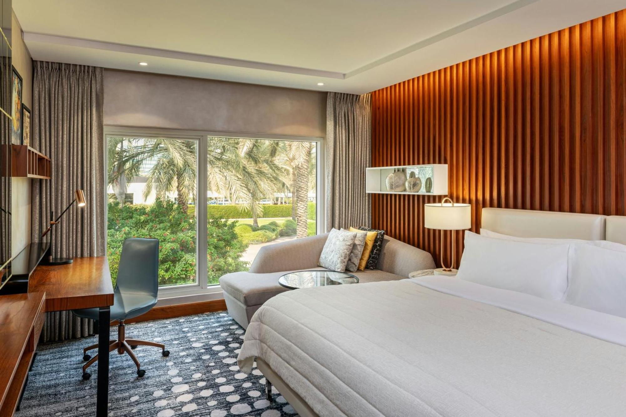 Le Meridien Dubai Hotel & Conference Centre Exterior foto